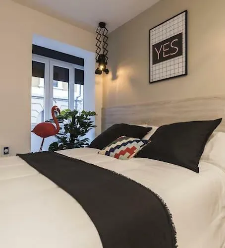 شقة Cantalojas By Staynnapartments